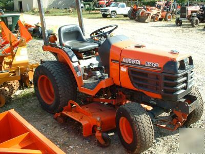 KUBOTA B7400 CZĘŚCI DO SILNIKA